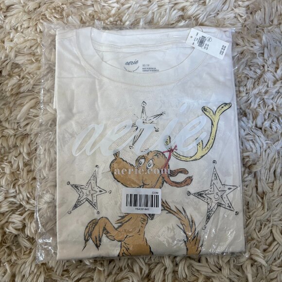 NWT Aerie Cindy Lou “Sleep Happens” Night Tee – Limited Holiday Capsule - Picture 2 of 3